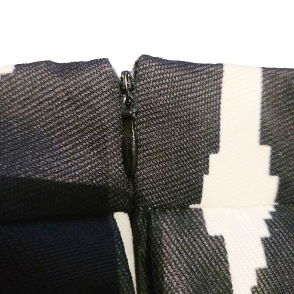 Beulah London Arabella Asymmetrical Big Polka Dot Printed Skirt - Size S - Picture 8 of 12